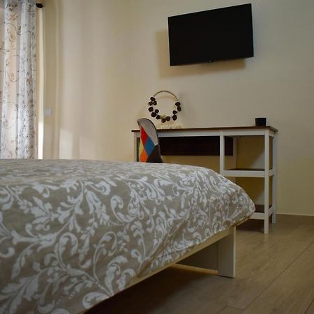 Bed and Breakfast Dimora Normanna à Aversa Extérieur photo