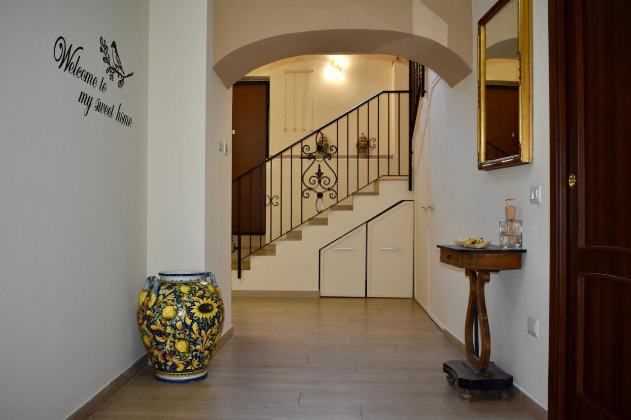 Bed and Breakfast Dimora Normanna à Aversa Extérieur photo