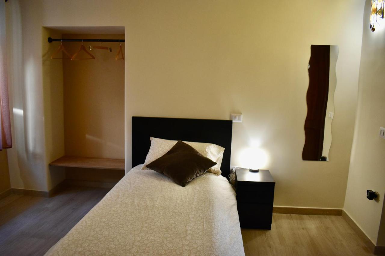 Bed and Breakfast Dimora Normanna à Aversa Extérieur photo