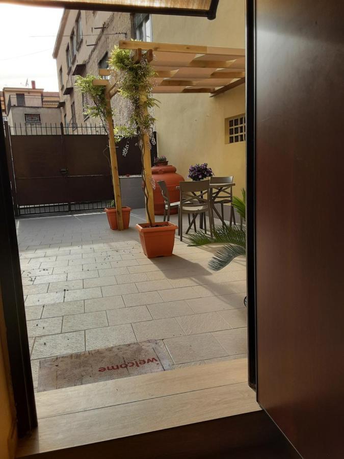 Bed and Breakfast Dimora Normanna à Aversa Extérieur photo